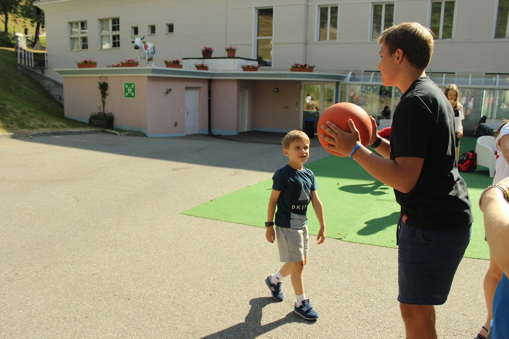 Village Camps International Summer Camp Leysin, Switzerland 2025-08-09 https://www.villagecamps.com/journals_admin/images/1989-9840-IMG_0218.jpg