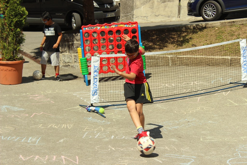 Village Camps International Summer Camp Leysin, Switzerland 2026-08-15 https://www.villagecamps.com/journals_admin/images/2059-1253-IMG_0423.jpg
