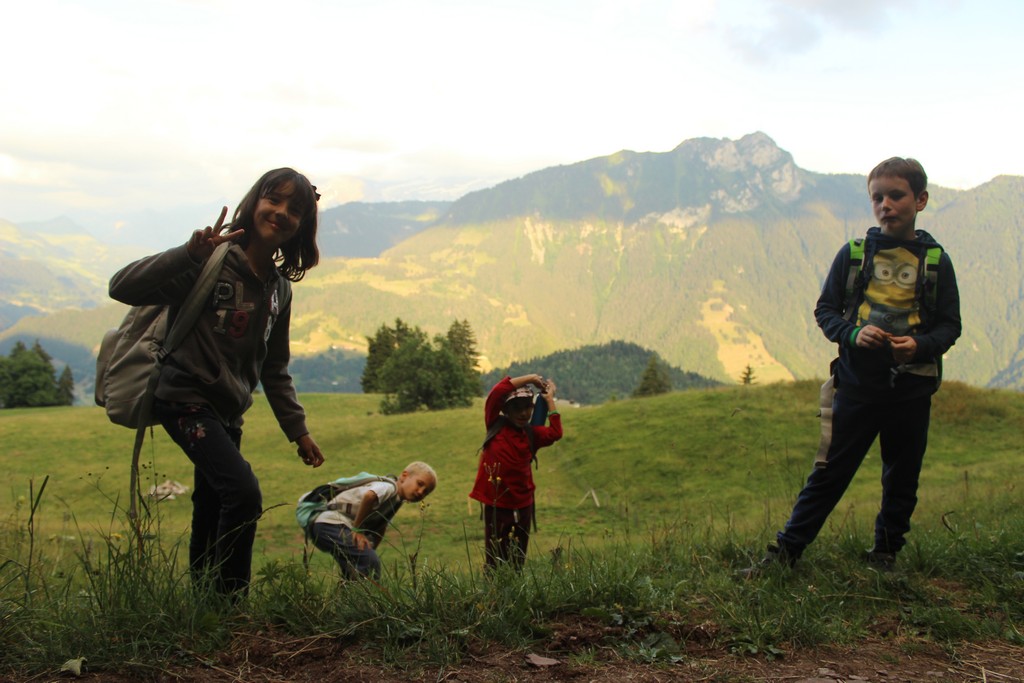 Village Camps International Summer Camp Leysin, Switzerland 2025-08-09 https://www.villagecamps.com/journals_admin/images/2061-2088-IMG_2414.jpg