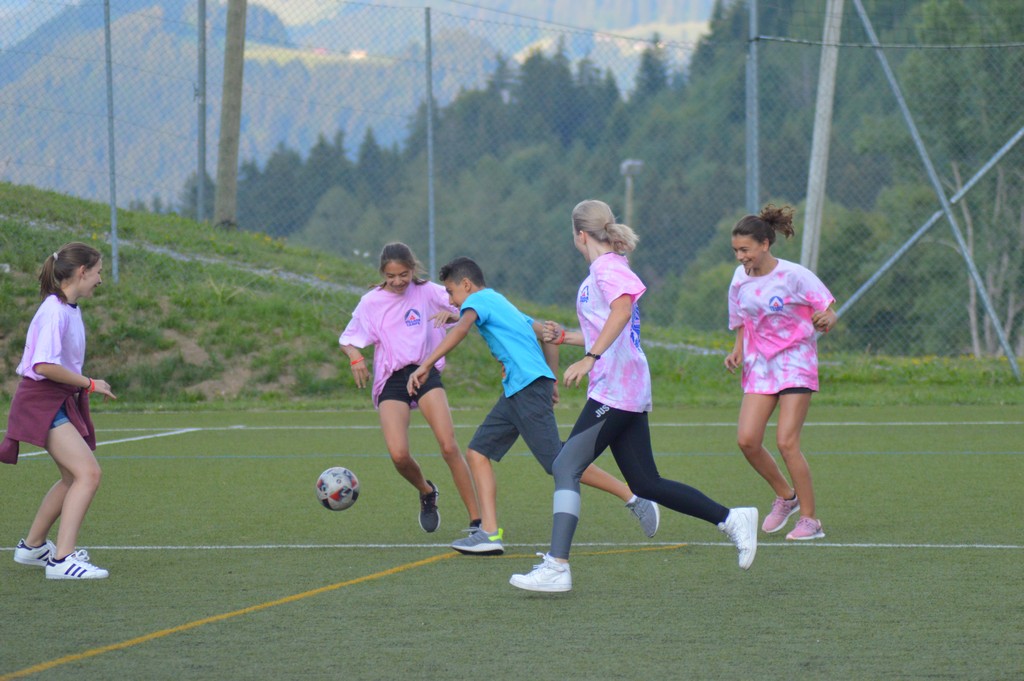 Village Camps International Summer Camp Leysin, Switzerland 2025-08-09 https://www.villagecamps.com/journals_admin/images/2067-8531-DSC_3273.jpg