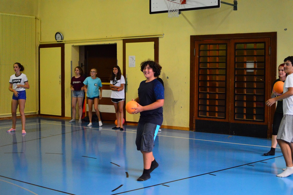 Village Camps International Summer Camp Leysin, Switzerland 2025-08-09 https://www.villagecamps.com/journals_admin/images/2068-2170-DSC_3861.jpg