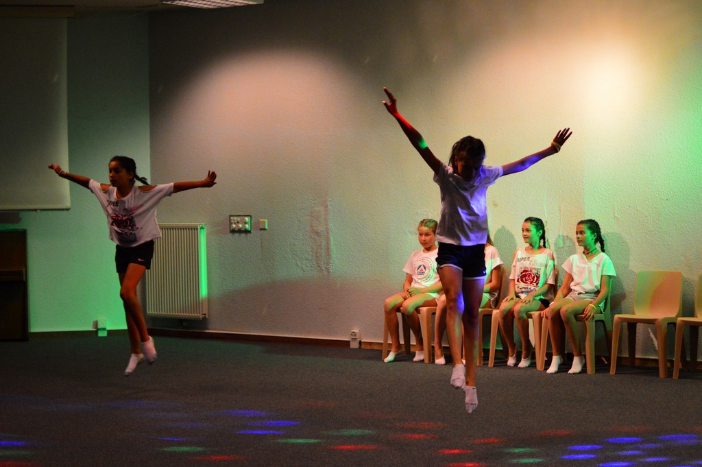 Village Camps International Summer Camp Leysin, Switzerland 2025-08-09 https://www.villagecamps.com/journals_admin/images/2070-7373-DSC_3941.jpg