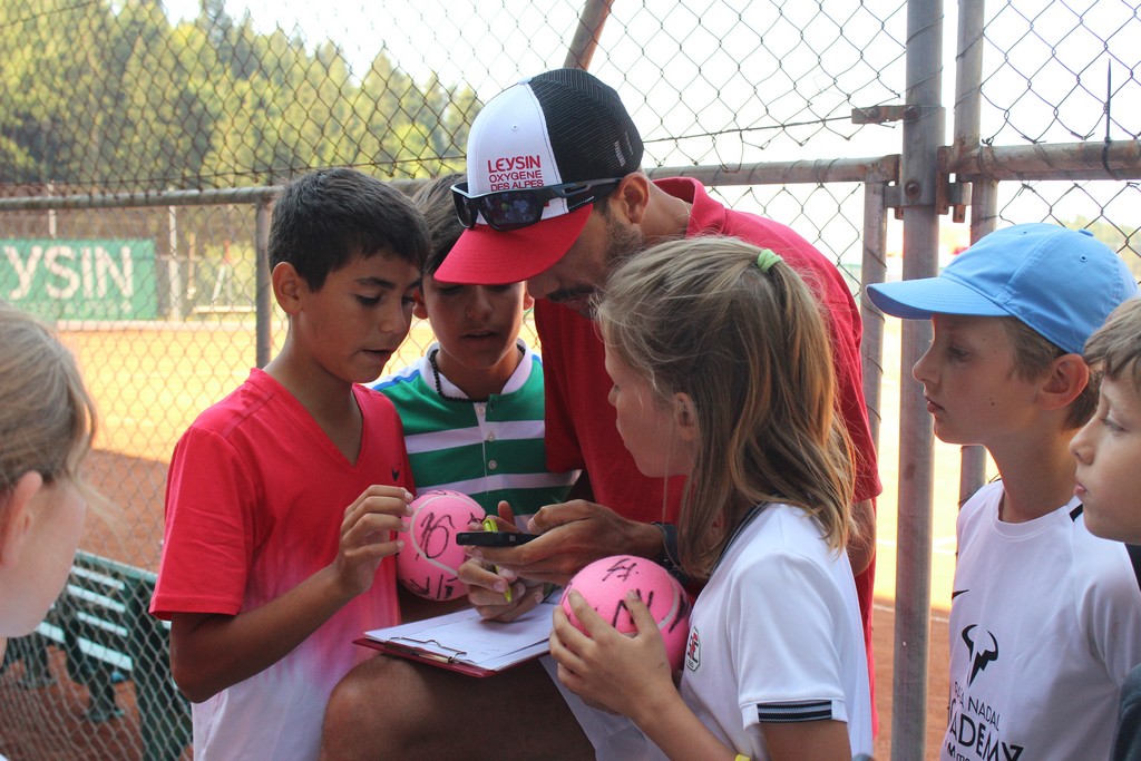 Village Camps International Summer Camp Leysin, Switzerland 2025-08-09 https://www.villagecamps.com/journals_admin/images/2070-7405-IMG_9129.jpg