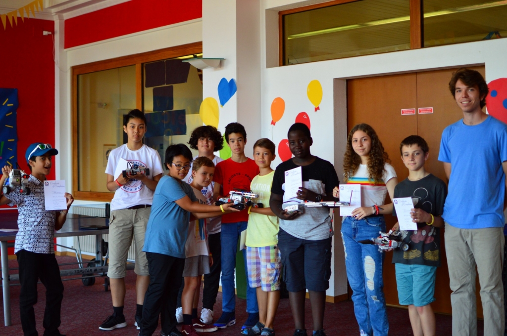 Village Camps International Summer Camp   https://www.villagecamps.com/journals_admin/images/2071-3466-DSC_4268.jpg