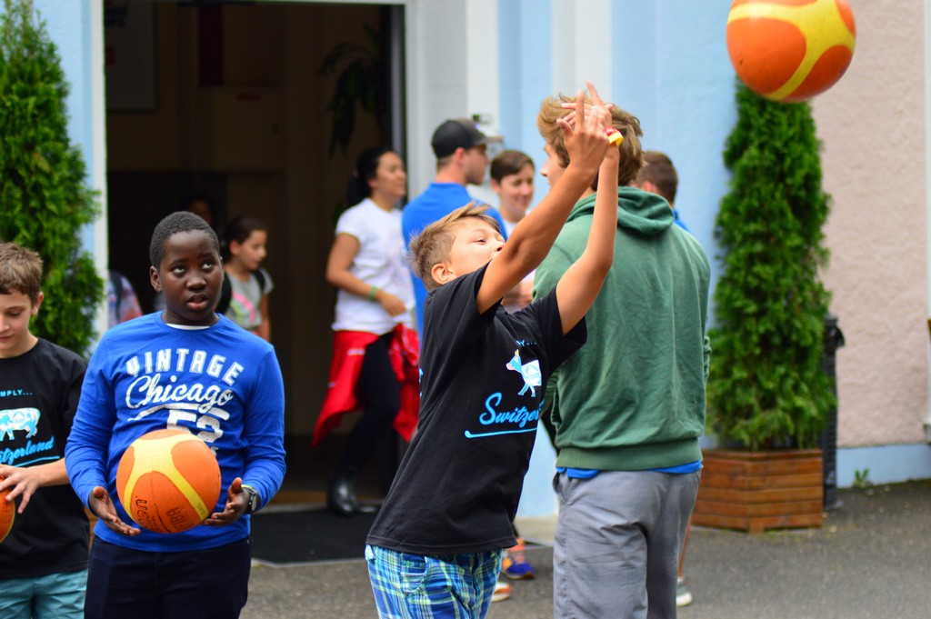 Village Camps International Summer Camp Leysin, Switzerland 2025-08-09 https://www.villagecamps.com/journals_admin/images/2072-0338-DSC_4847.jpg