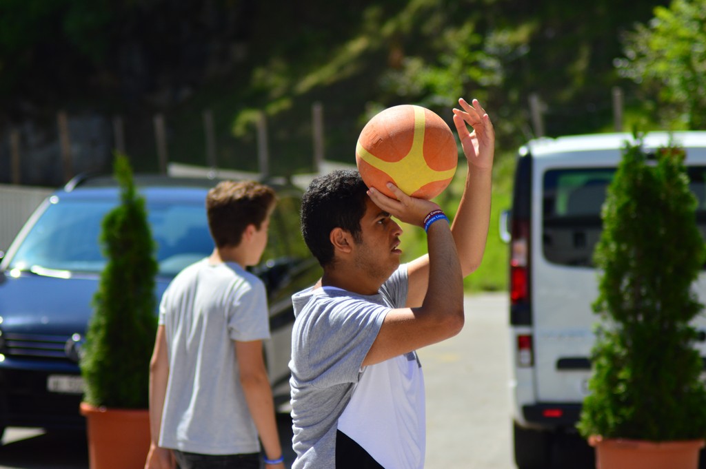 Village Camps International Summer Camp Leysin, Switzerland 2025-08-09 https://www.villagecamps.com/journals_admin/images/2101-1611-DSC_4937.jpg