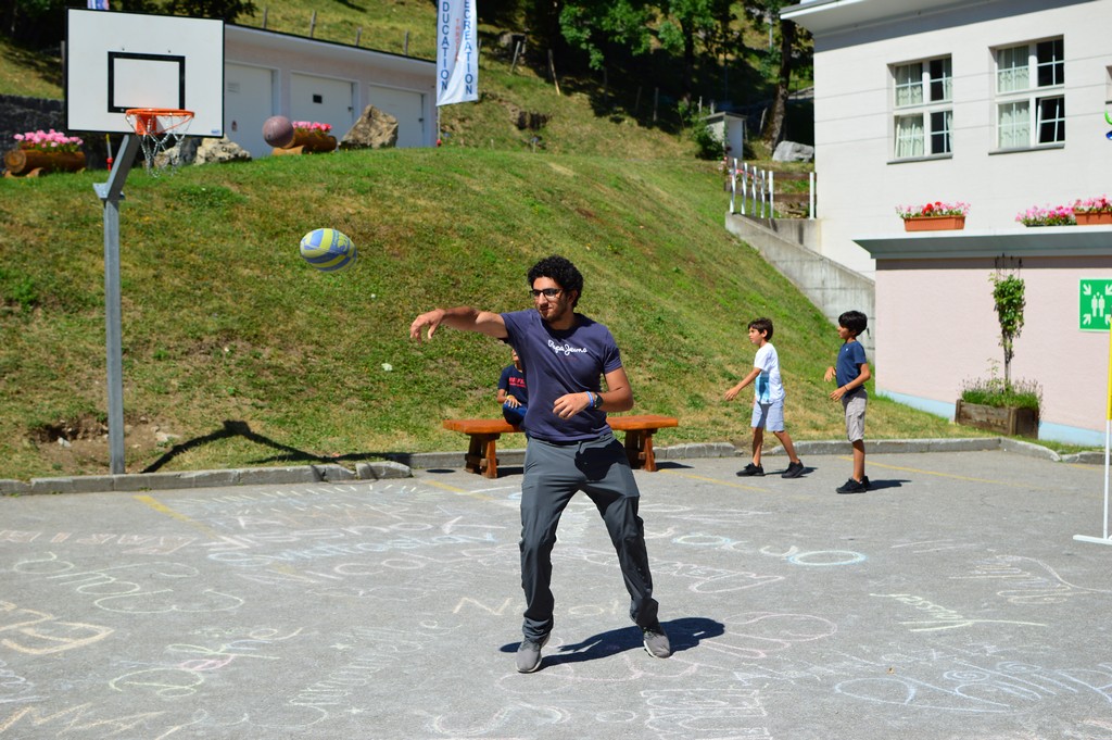 Village Camps International Summer Camp Leysin, Switzerland 2025-08-09 https://www.villagecamps.com/journals_admin/images/2101-1611-DSC_4965.jpg