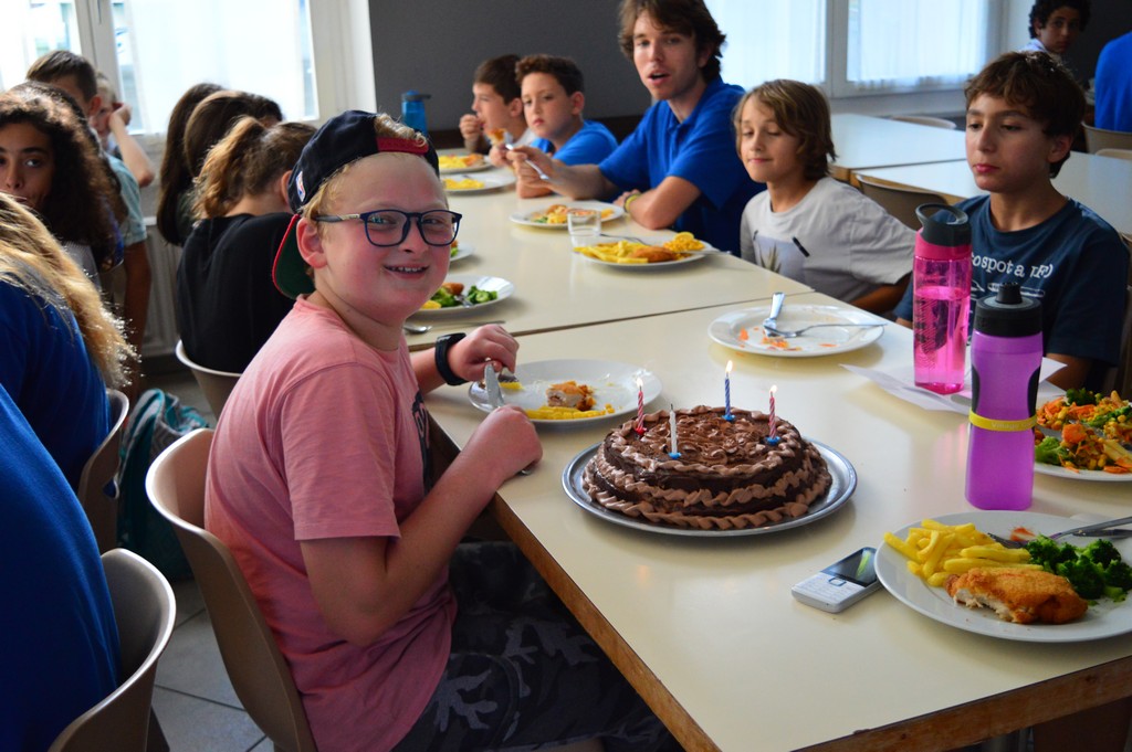 Village Camps International Summer Camp Leysin, Switzerland 2025-08-09 https://www.villagecamps.com/journals_admin/images/2101-1632-DSC_5109.jpg