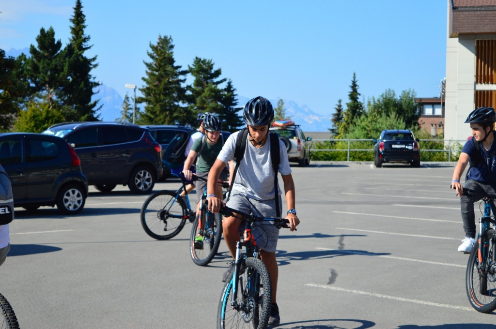 Village Camps International Summer Camp Leysin, Switzerland 2025-08-09 https://www.villagecamps.com/journals_admin/images/2103-7972-DSC_5642.jpg