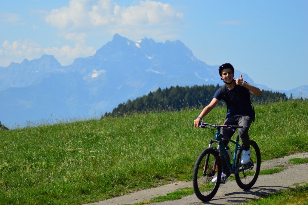 Village Camps International Summer Camp Leysin, Switzerland 2025-08-09 https://www.villagecamps.com/journals_admin/images/2103-8000-DSC_5793.jpg