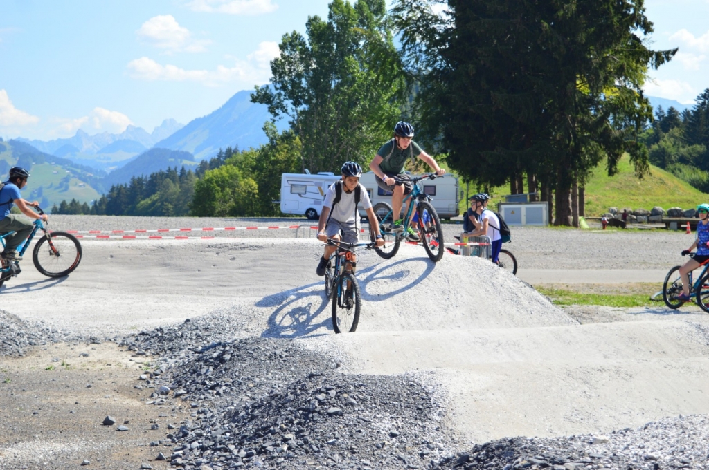 Village Camps International Summer Camp Leysin, Switzerland 2025-08-09 https://www.villagecamps.com/journals_admin/images/2103-8015-DSC_5848.jpg