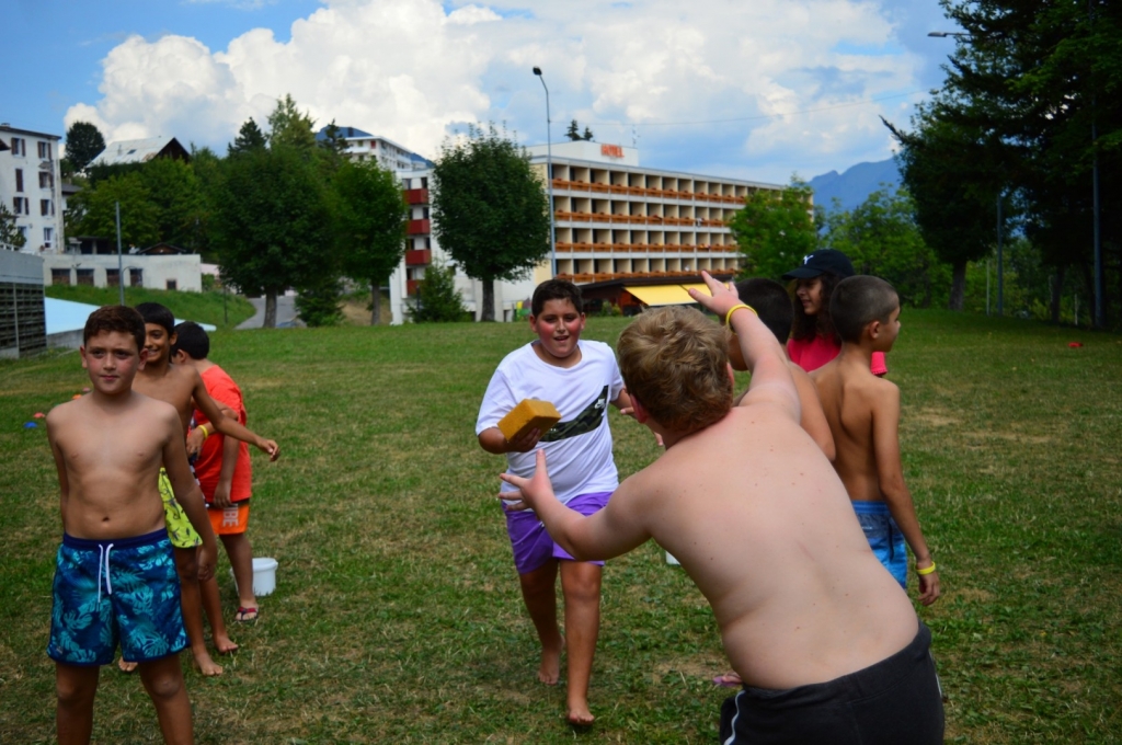Village Camps International Summer Camp Leysin, Switzerland 2025-08-09 https://www.villagecamps.com/journals_admin/images/2103-8039-DSC_5952.jpg