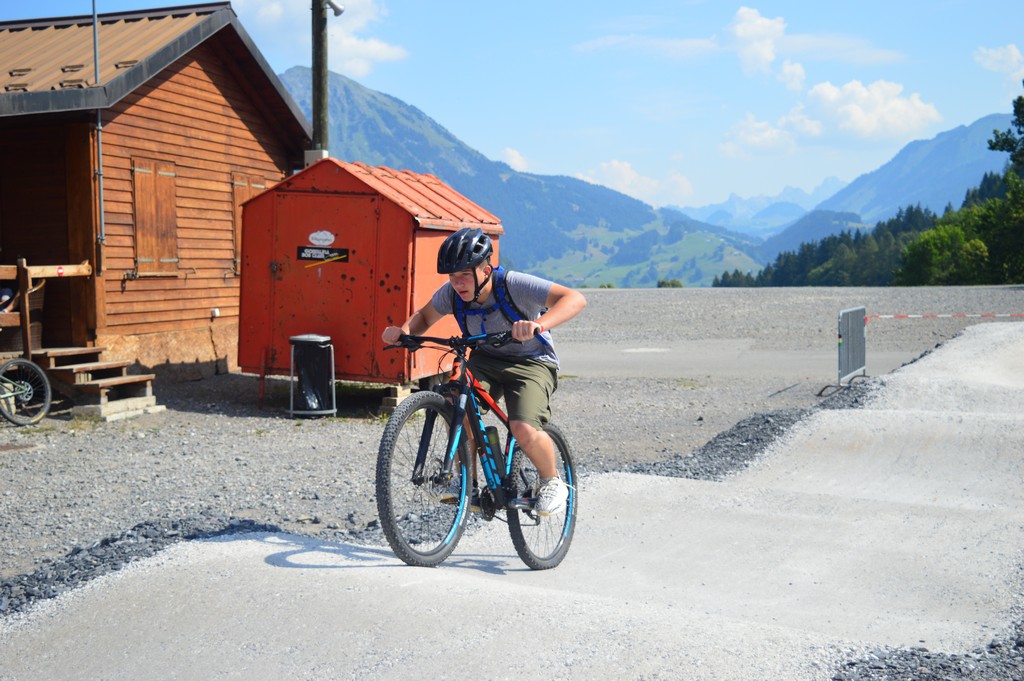 Village Camps International Summer Camp Leysin, Switzerland 2025-08-09 https://www.villagecamps.com/journals_admin/images/2109-4562-DSC_7990.jpg