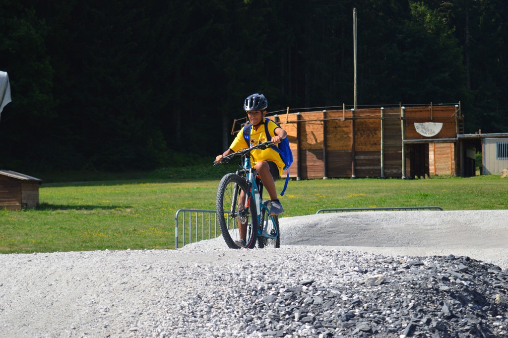 Village Camps International Summer Camp Leysin, Switzerland 2025-08-09 https://www.villagecamps.com/journals_admin/images/2109-4566-DSC_7973.jpg