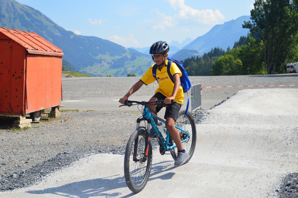 Village Camps International Summer Camp Leysin, Switzerland 2025-08-09 https://www.villagecamps.com/journals_admin/images/2109-4580-DSC_7967.jpg