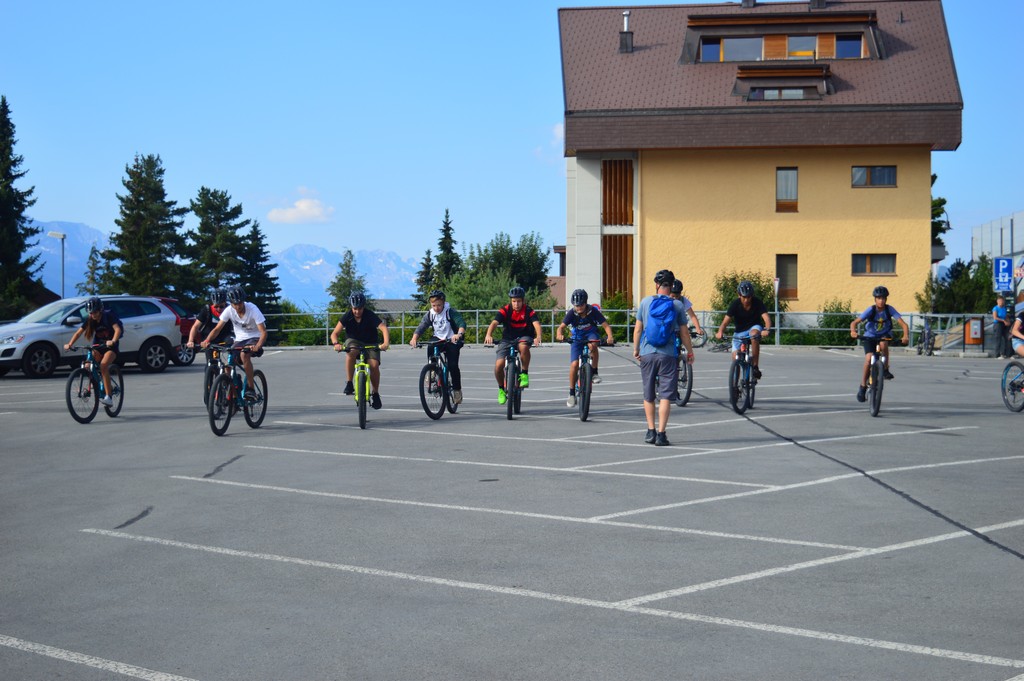 Village Camps International Summer Camp Leysin, Switzerland 2025-08-09 https://www.villagecamps.com/journals_admin/images/2110-1118-DSC_8128.jpg