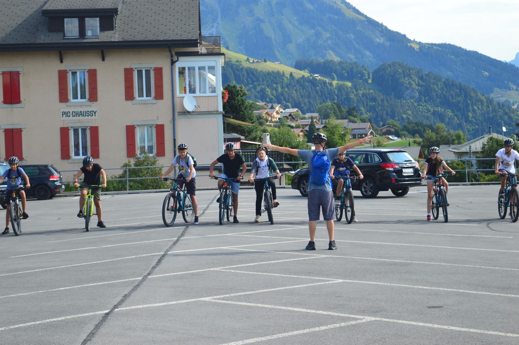 Village Camps International Summer Camp Leysin, Switzerland 2026-08-15 https://www.villagecamps.com/journals_admin/images/2110-1118-DSC_8138.jpg