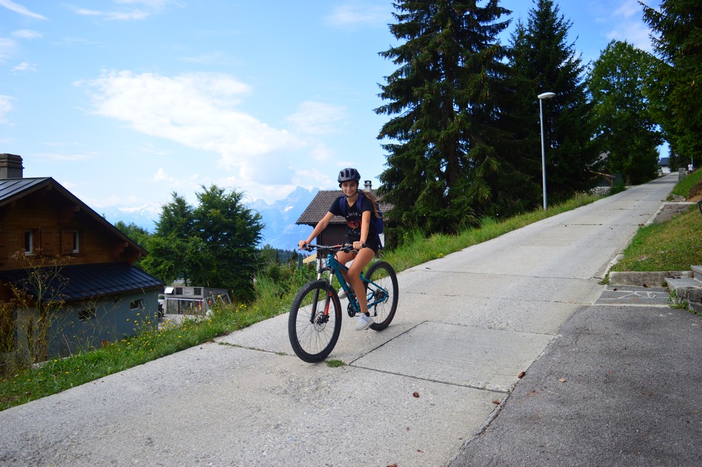Village Camps International Summer Camp Leysin, Switzerland 2025-08-09 https://www.villagecamps.com/journals_admin/images/2110-1123-DSC_8178.jpg