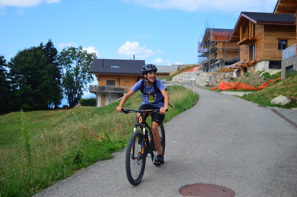 Village Camps International Summer Camp Leysin, Switzerland 2026-08-15 https://www.villagecamps.com/journals_admin/images/2110-1123-DSC_8185.jpg Village Camps International Summer Camp Leysin, Switzerland 2026-08-15 https://www.villagecamps.com/journals_admin/images/2110-1123-DSC_8185.jpg