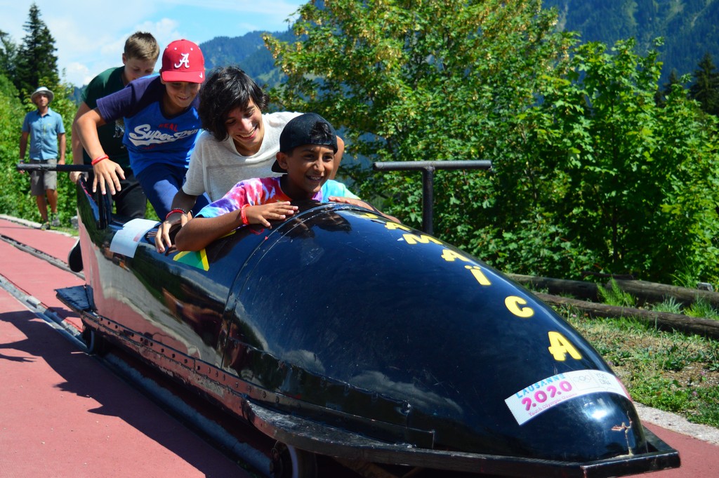 Village Camps International Summer Camp   https://www.villagecamps.com/journals_admin/images/2110-1160-DSC_8376.jpg