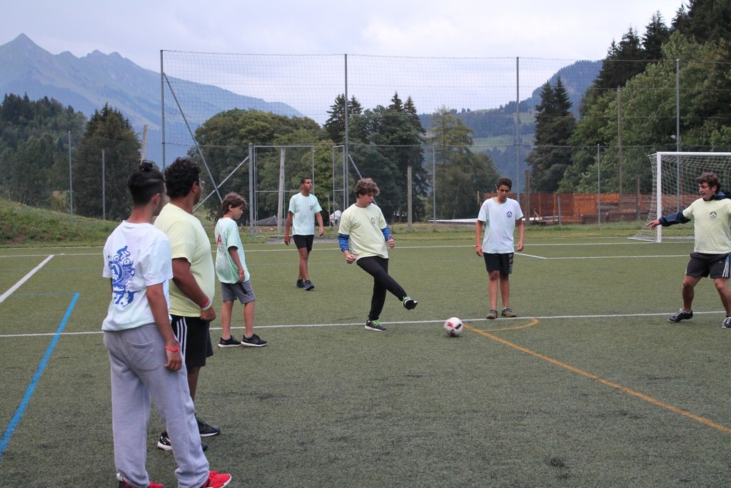 Village Camps International Summer Camp Leysin, Switzerland 2025-08-09 https://www.villagecamps.com/journals_admin/images/2111-9207-IMG_4961.jpg