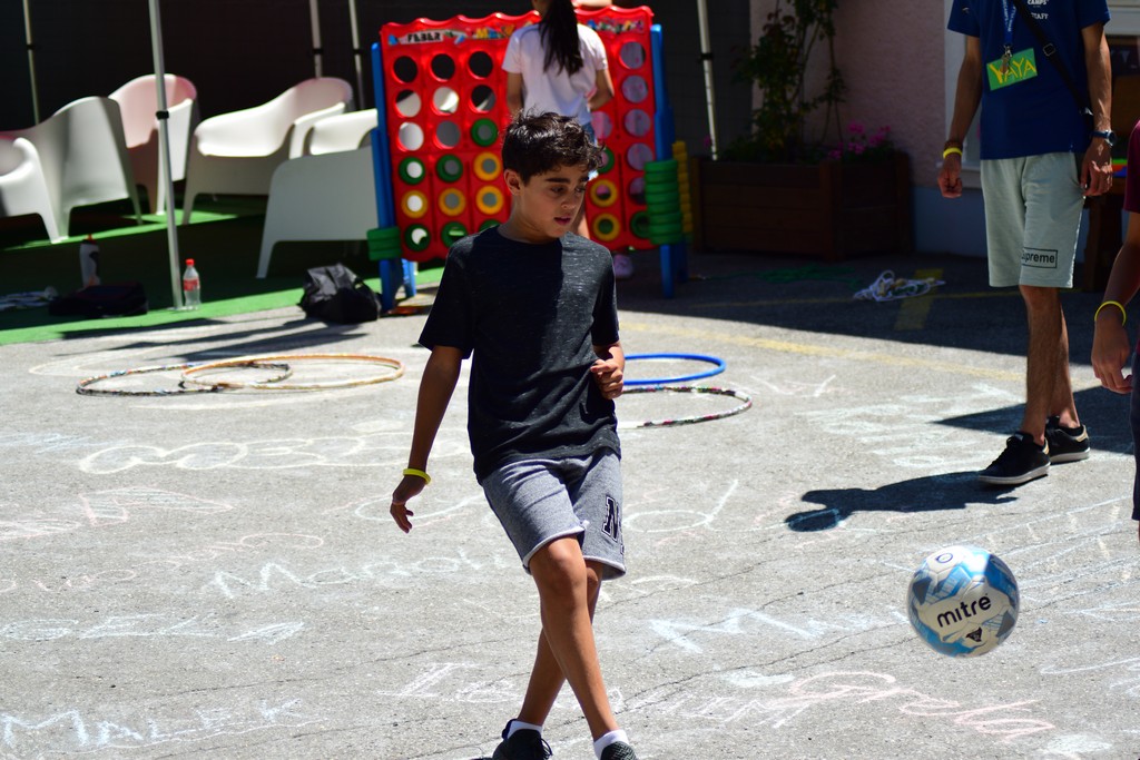 Village Camps International Summer Camp Leysin, Switzerland 2025-08-09 https://www.villagecamps.com/journals_admin/images/2196-3064-DSC_0820.jpg