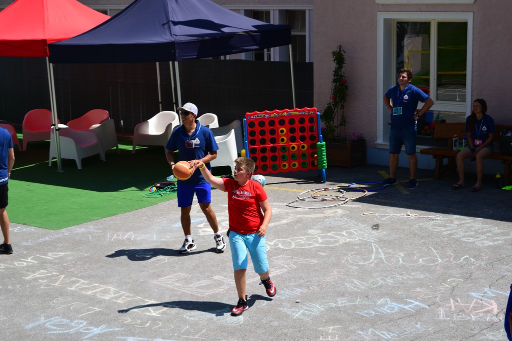 Village Camps International Summer Camp Leysin, Switzerland 2025-08-09 https://www.villagecamps.com/journals_admin/images/2196-3074-DSC_0969.jpg