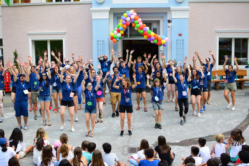 Village Camps International Summer Camp   https://www.villagecamps.com/journals_admin/images/2196-3092-DSC_1166.jpg