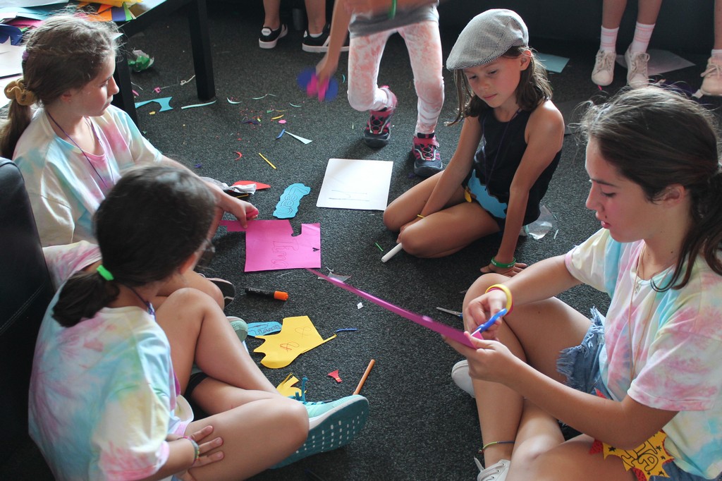 Village Camps International Summer Camp Leysin, Switzerland 2025-08-09 https://www.villagecamps.com/journals_admin/images/2196-3117-IMG_5750.jpg