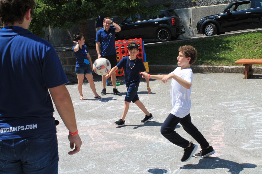 Village Camps International Summer Camp Leysin, Switzerland 2025-08-09 https://www.villagecamps.com/journals_admin/images/2196-3118-IMG_5707.jpg