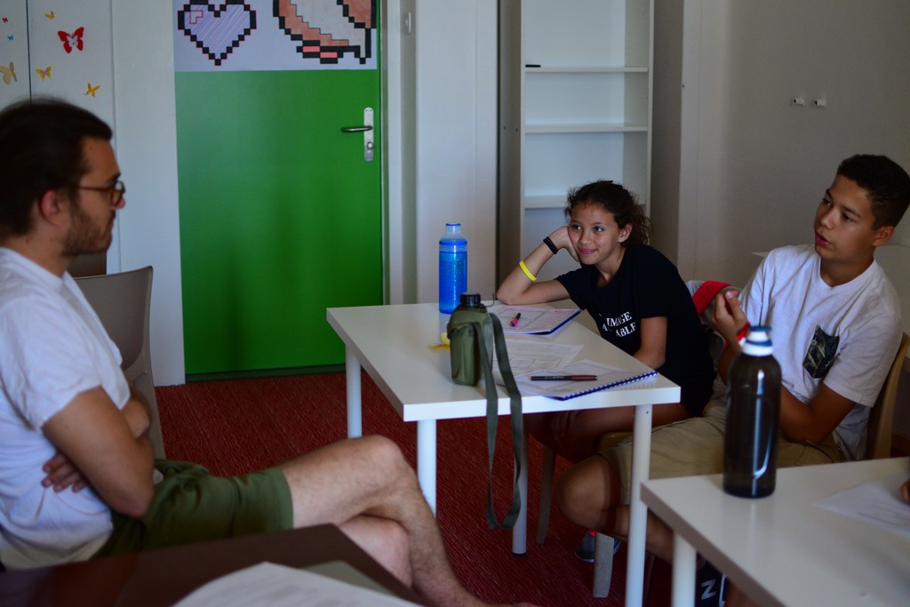 Village Camps International Summer Camp   https://www.villagecamps.com/journals_admin/images/2197-2610-DSC_0168.jpg