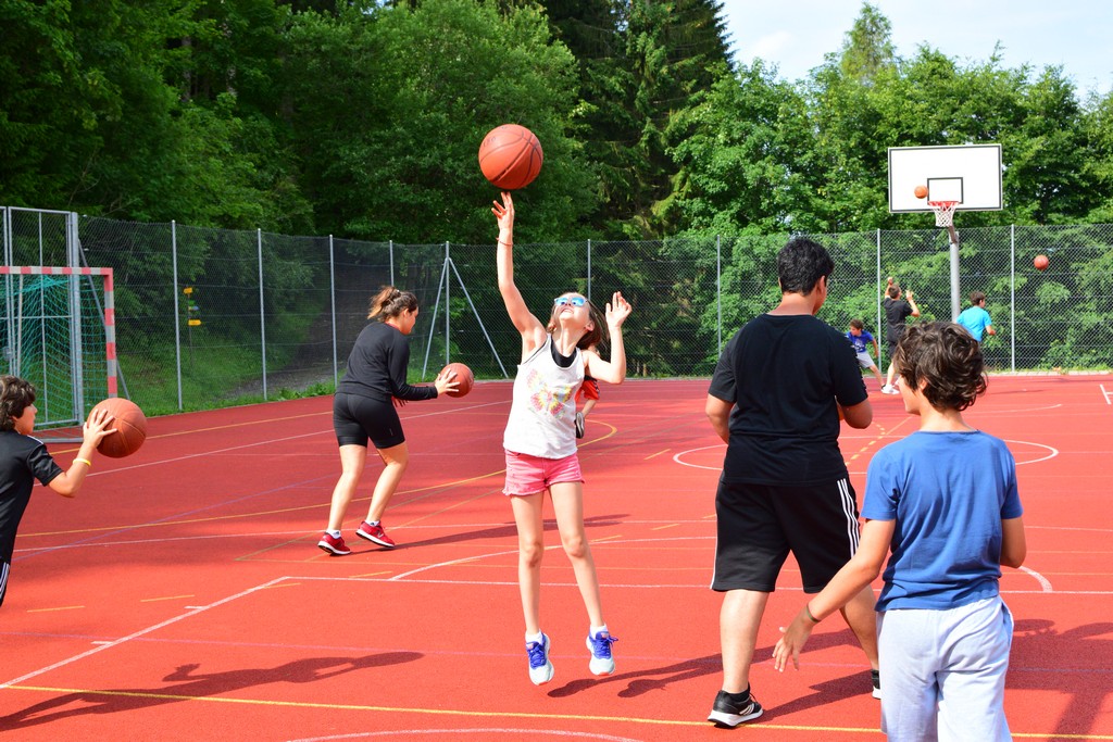 Village Camps International Summer Camp Leysin, Switzerland 2025-08-09 https://www.villagecamps.com/journals_admin/images/2199-1891-DSC_1130.jpg