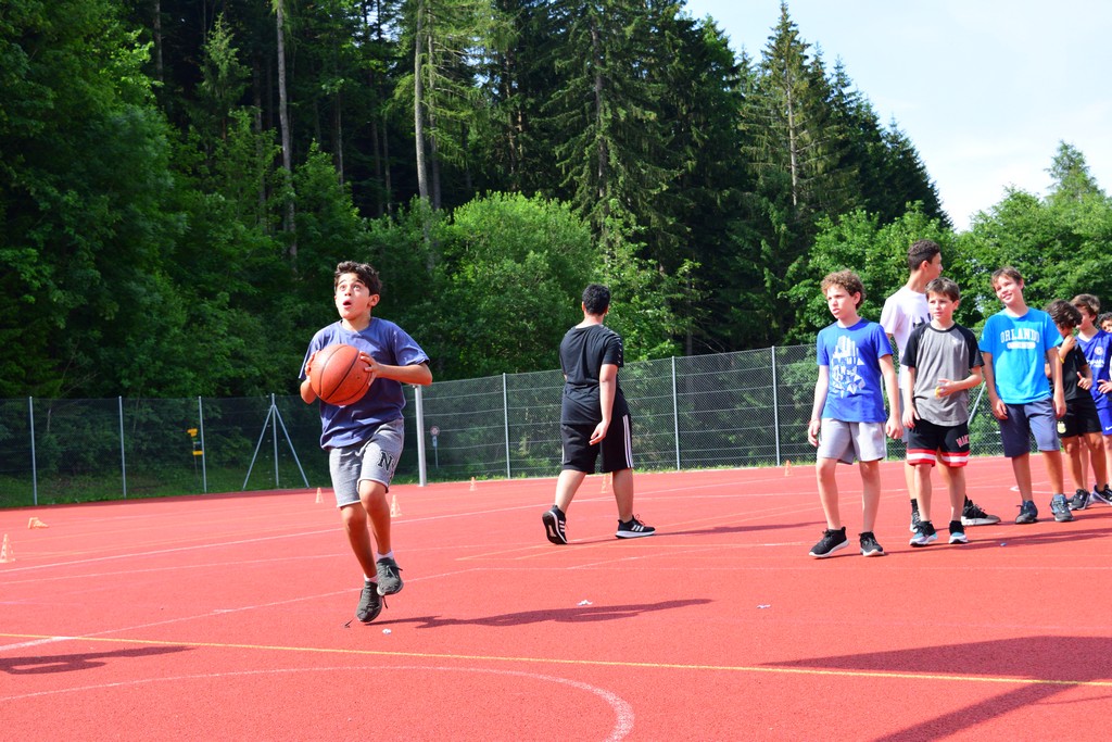 Village Camps International Summer Camp Leysin, Switzerland 2025-08-09 https://www.villagecamps.com/journals_admin/images/2199-1893-DSC_1207.jpg