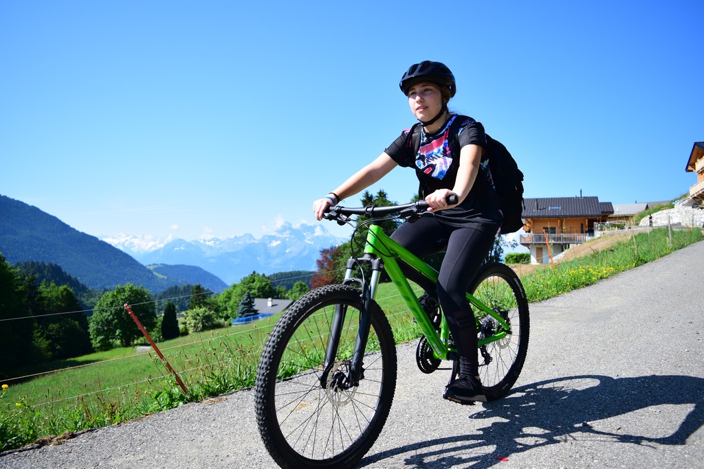 Village Camps International Summer Camp Leysin, Switzerland 2025-08-09 https://www.villagecamps.com/journals_admin/images/2200-1056-DSC_1699.jpg