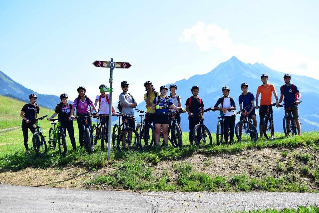 Village Camps International Summer Camp   https://www.villagecamps.com/journals_admin/images/2200-1074-DSC_1778.jpg