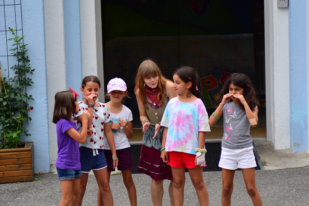 Village Camps International Summer Camp Leysin, Switzerland 2025-08-09 https://www.villagecamps.com/journals_admin/images/2200-1089-DSC_1923.jpg