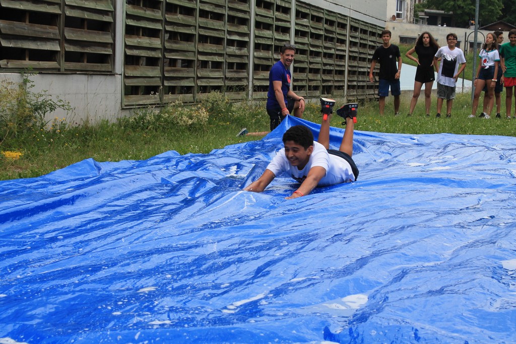 Village Camps International Summer Camp Leysin, Switzerland 2025-08-09 https://www.villagecamps.com/journals_admin/images/2200-1110-IMG_7561.jpg