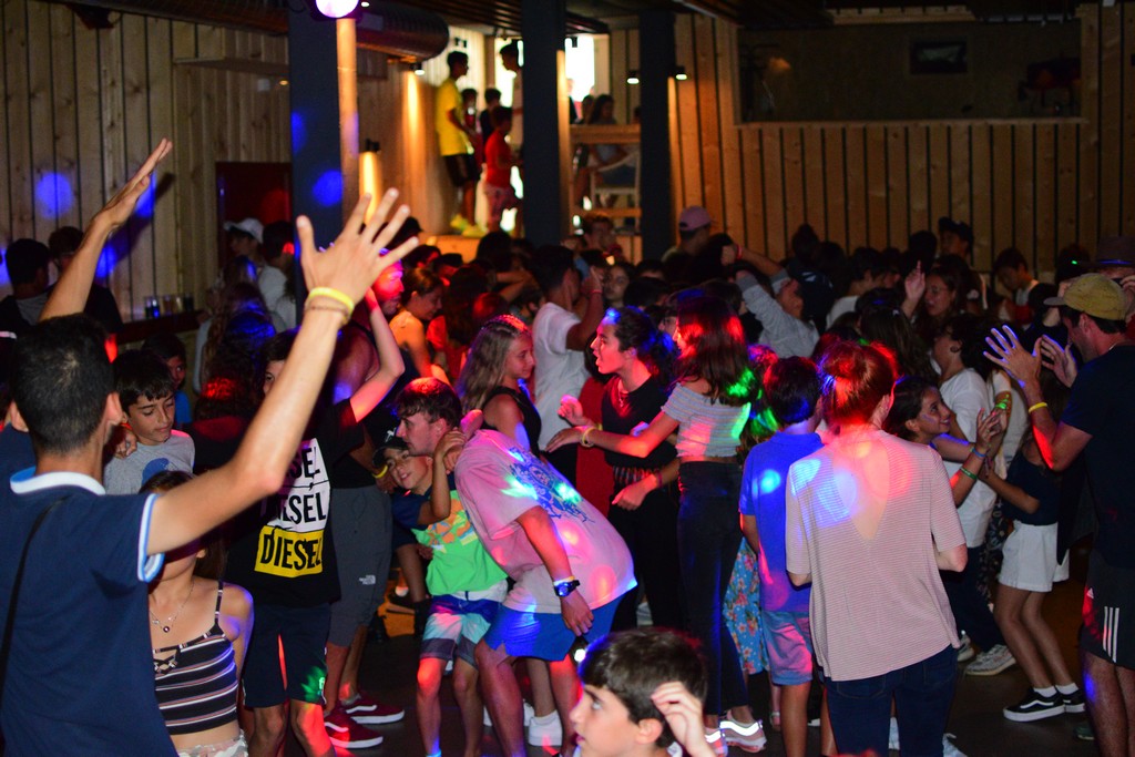 Village Camps International Summer Camp Leysin, Switzerland 2025-08-09 https://www.villagecamps.com/journals_admin/images/2203-3002-DSC_2936.jpg