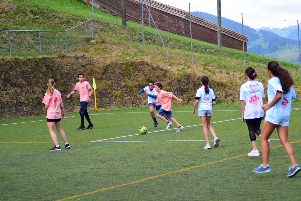 Village Camps International Summer Camp Leysin, Switzerland 2025-08-09 https://www.villagecamps.com/journals_admin/images/2204-9660-DSC_3553.jpg