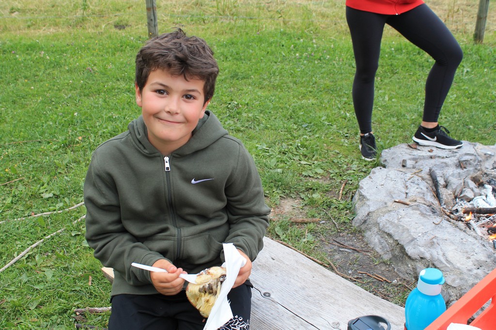 Village Camps International Summer Camp Leysin, Switzerland 2025-08-09 https://www.villagecamps.com/journals_admin/images/2204-9748-IMG_9289.jpg