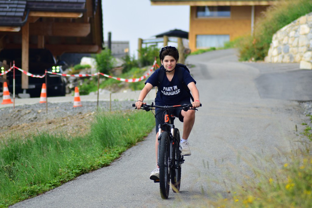 Village Camps International Summer Camp Leysin, Switzerland 2025-08-09 https://www.villagecamps.com/journals_admin/images/2205-1852-DSC_3824.jpg