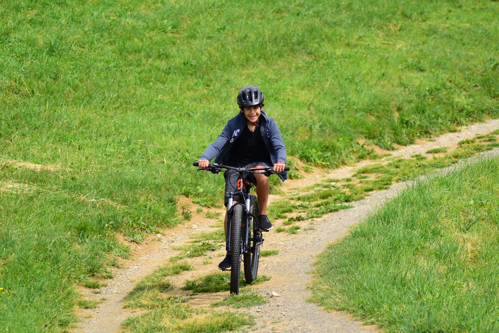 Village Camps International Summer Camp Leysin, Switzerland 2025-08-09 https://www.villagecamps.com/journals_admin/images/2205-1862-DSC_3854.jpg