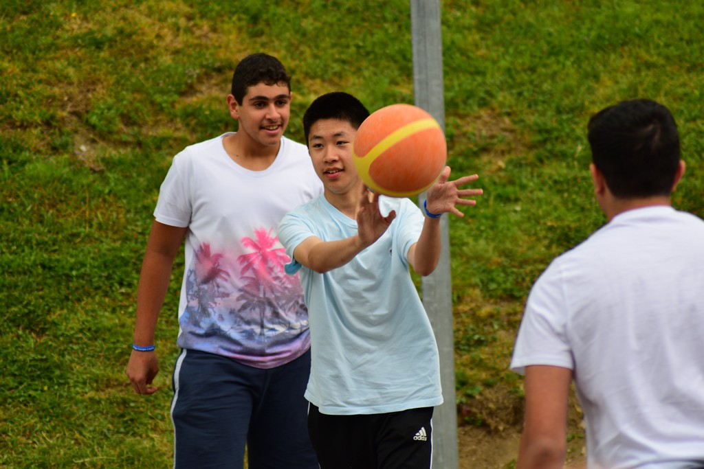 Village Camps International Summer Camp Leysin, Switzerland 2025-08-09 https://www.villagecamps.com/journals_admin/images/2296-8447-DSC_5886.jpg