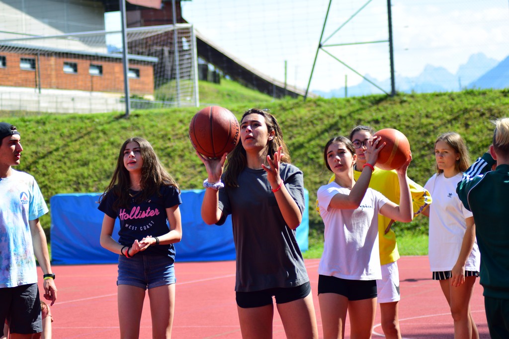 Village Camps International Summer Camp Leysin, Switzerland 2026-08-15 https://www.villagecamps.com/journals_admin/images/2299-3971-DSC_7003.jpg