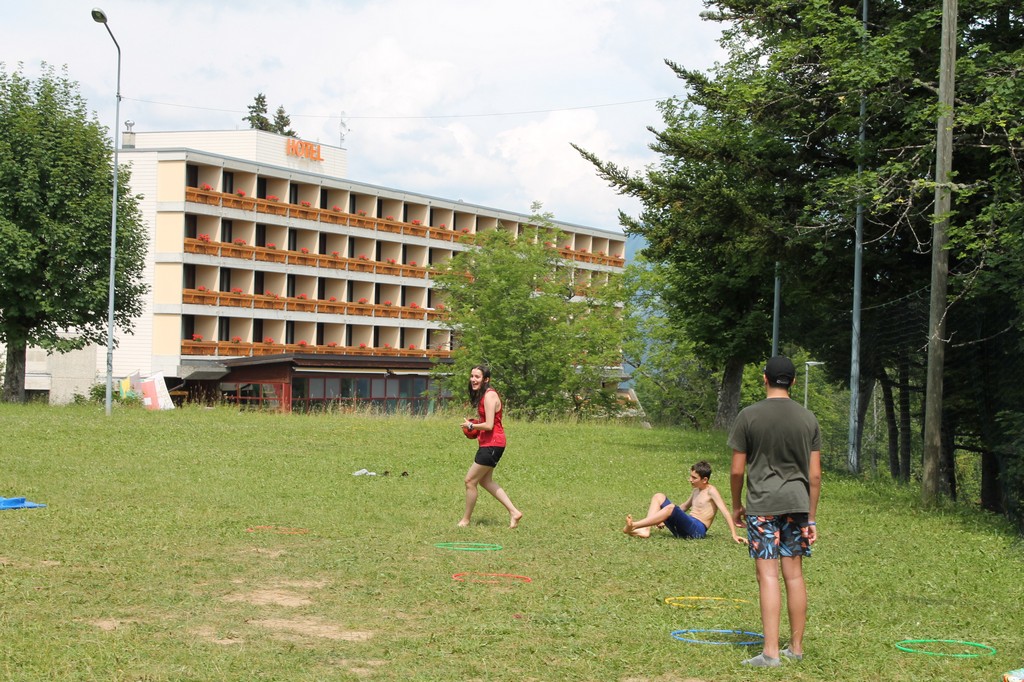 Village Camps International Summer Camp Leysin, Switzerland 2025-08-09 https://www.villagecamps.com/journals_admin/images/2299-4052-IMG_1421.jpg