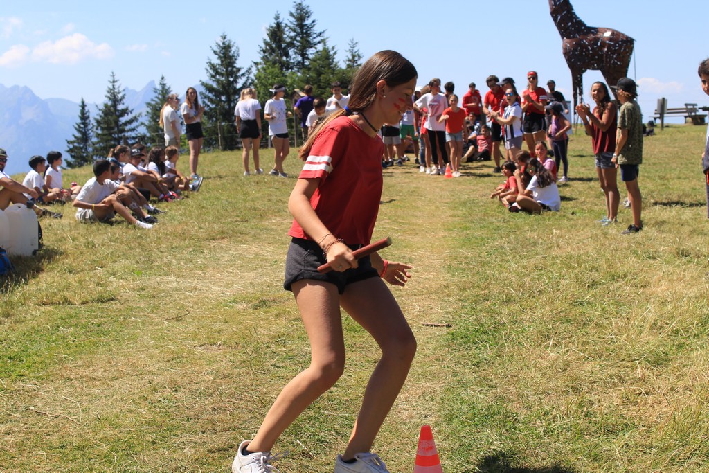 Village Camps International Summer Camp Leysin, Switzerland 2025-08-09 https://www.villagecamps.com/journals_admin/images/2301-6238-IMG_7433.jpg