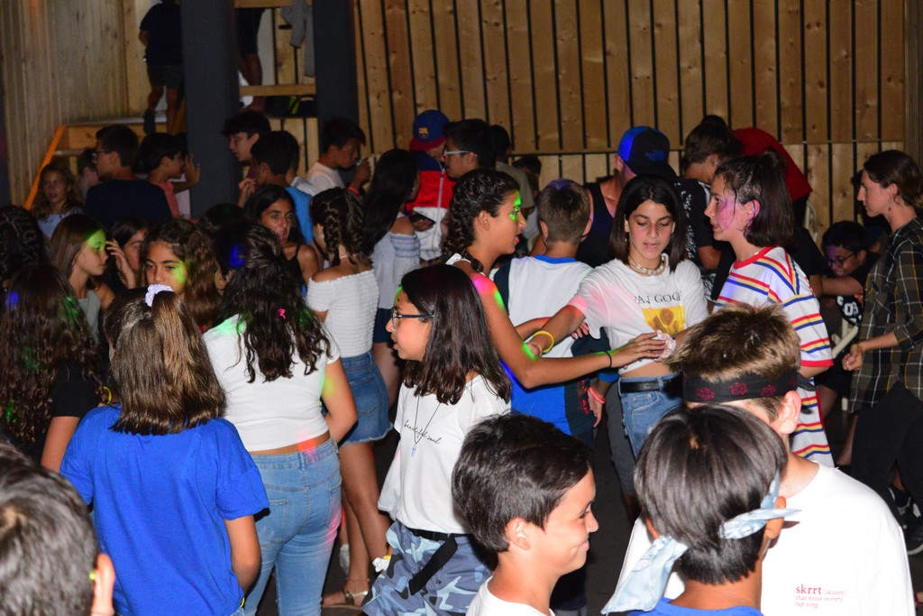 Village Camps International Summer Camp Leysin, Switzerland 2025-08-09 https://www.villagecamps.com/journals_admin/images/2303-3548-DSC_9409.jpg