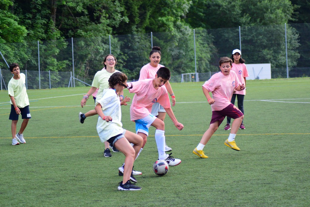 Village Camps International Summer Camp Leysin, Switzerland 2026-08-07 https://www.villagecamps.com/journals_admin/images/2304-7373-DSC_0174.jpg