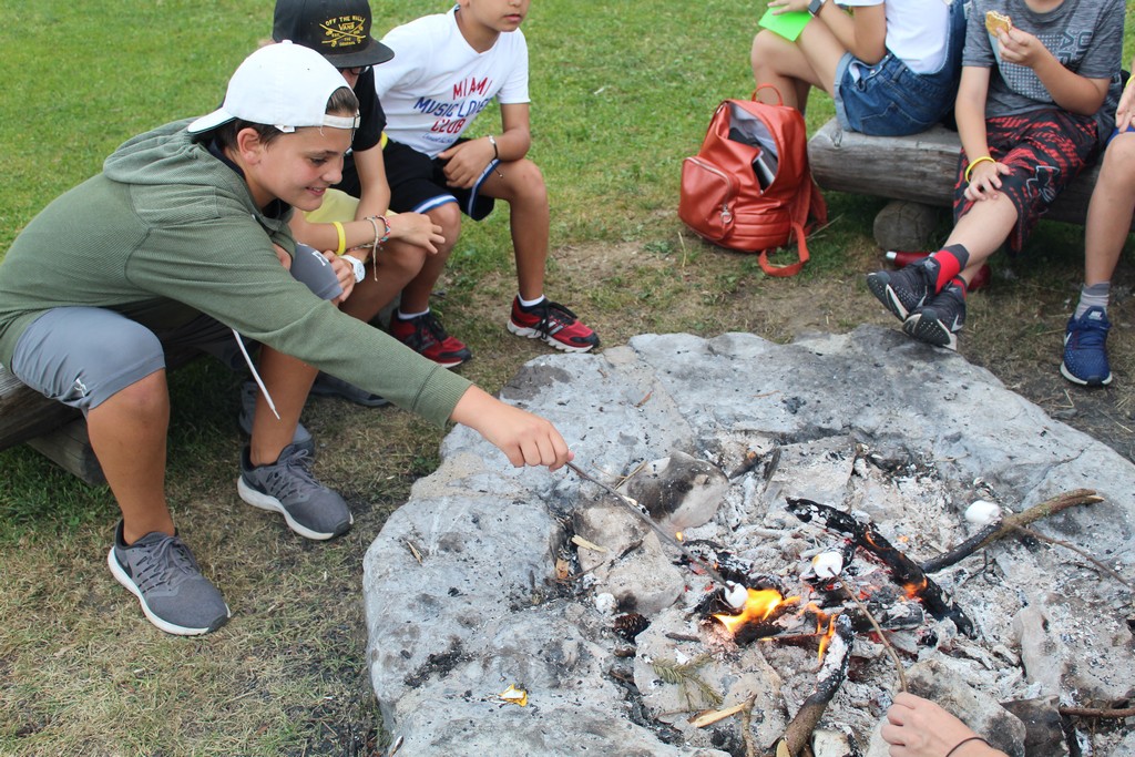 Village Camps International Summer Camp Leysin, Switzerland 2025-08-09 https://www.villagecamps.com/journals_admin/images/2304-7490-IMG_8635.jpg