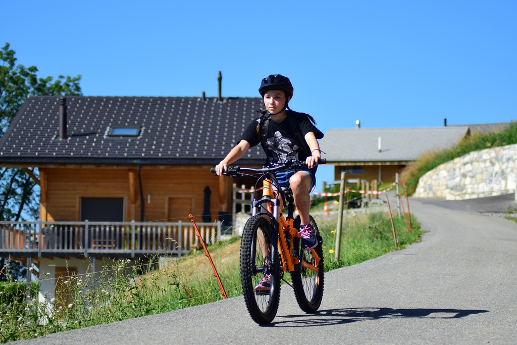 Village Camps International Summer Camp Leysin, Switzerland 2025-08-09 https://www.villagecamps.com/journals_admin/images/2305-3550-DSC_0355.jpg